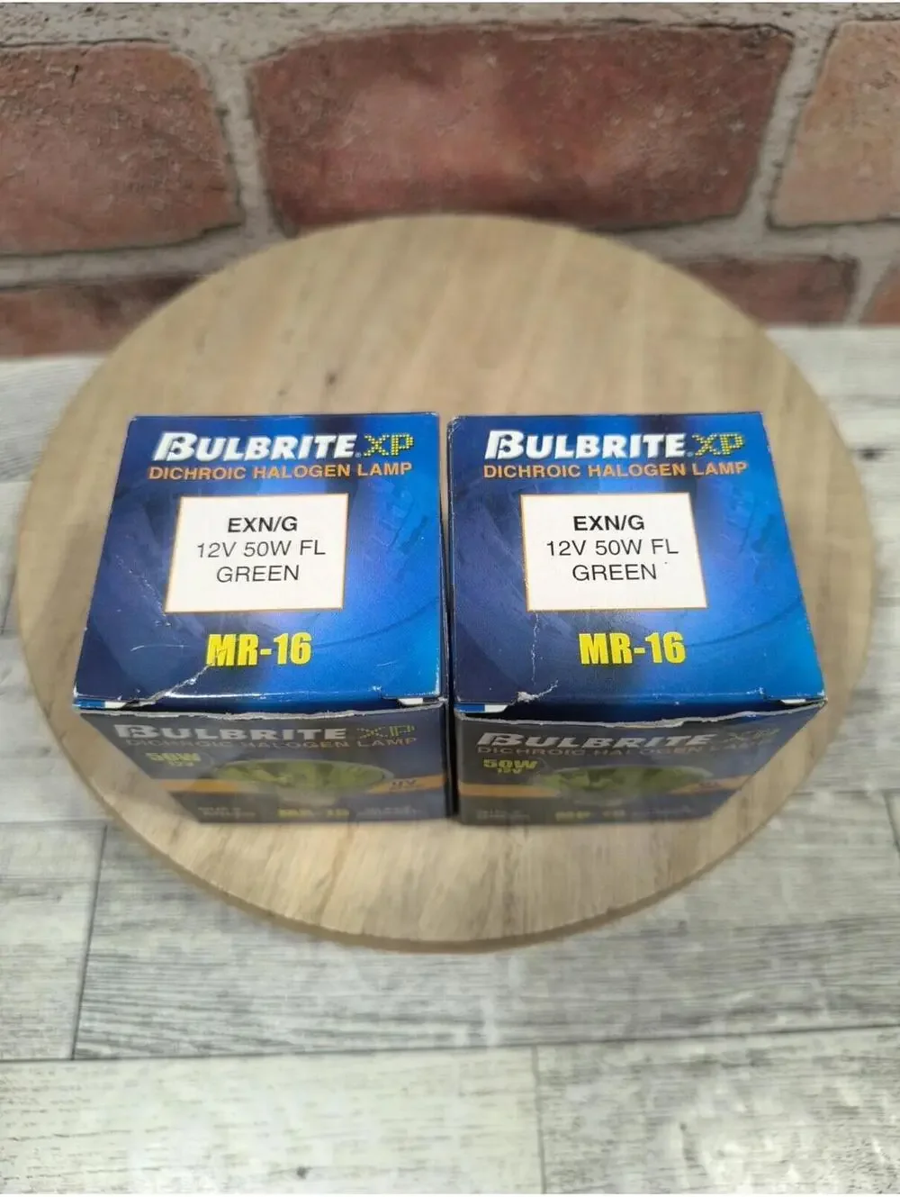 BULBRITE XP Dichroic Halogen Lamp GU5.3 50W 12V MR-16 UV Stop Green NIB 2pk